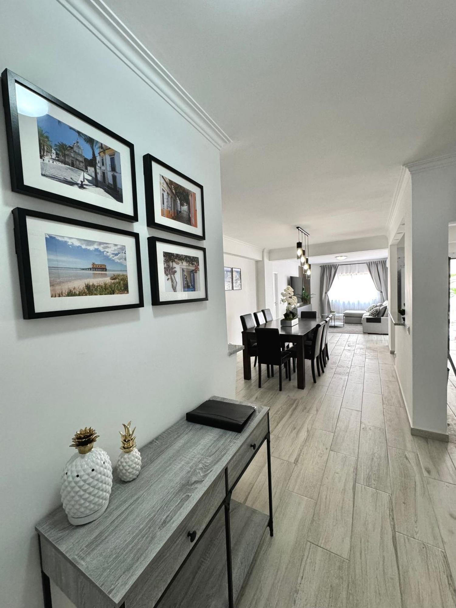 Princess Retreat Beautiful Modern Aprt 2 Min Walk From Quarteira Beach Exteriör bild