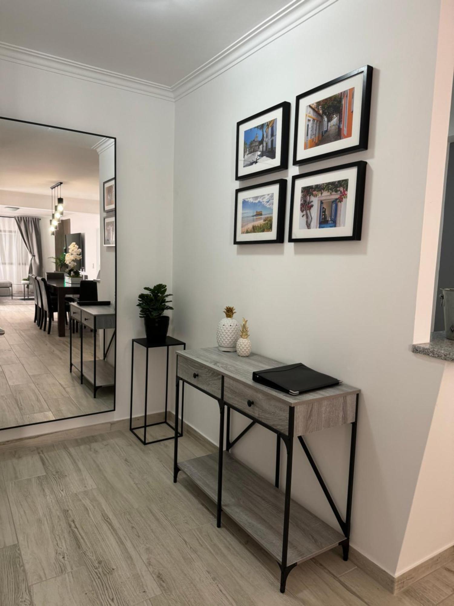 Princess Retreat Beautiful Modern Aprt 2 Min Walk From Quarteira Beach Exteriör bild